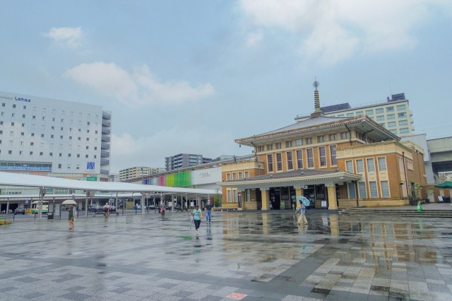 近鉄奈良駅・もしくは奈良駅（JR大和路線）