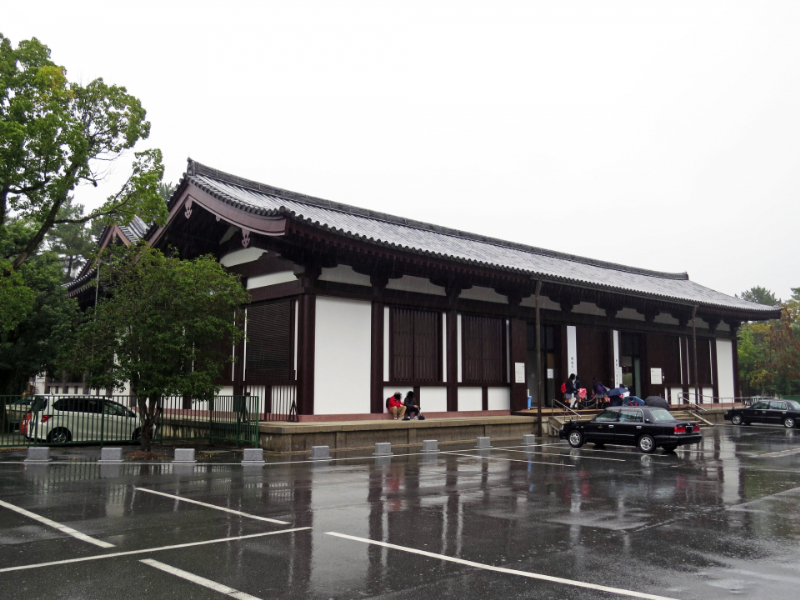 興福寺国宝館